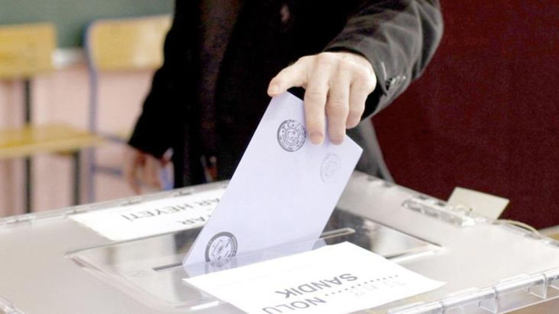 Seçimlere Yeşil Sol Parti listelerinden giren HDP'ye YSK'dan kötü haber! 