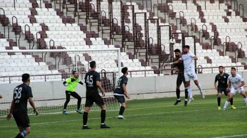 Elazığspor, Ziraat Türkiye Kupası'nda Malatya Arguvanspor ile karşılaşacak.