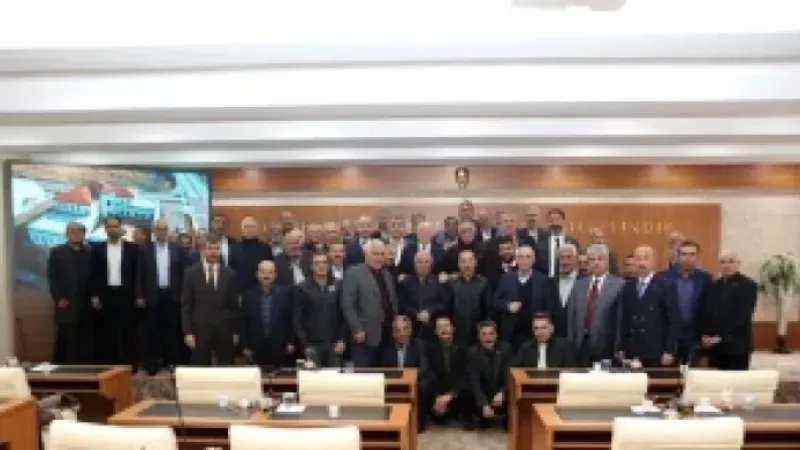 Erzurum Büyükşehir Belediye Başkanı Muhtarları Misafir Etti