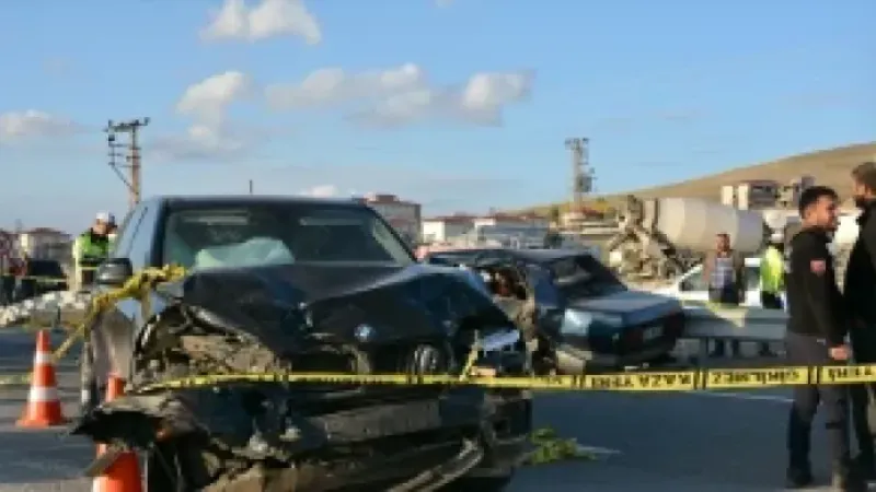 Ağrı Patnos'ta Otomobil Kazası: 1 Ölü, 1 Yaralı