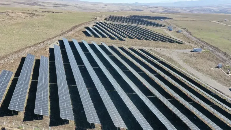 Ağrı'da Güneş Enerjisi Santrallerine Yatırım Artıyor