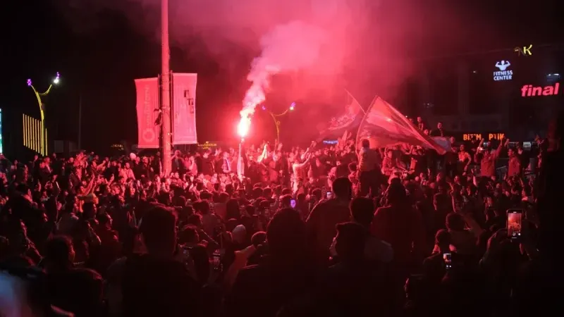 Galatasaray'ın şampiyonluk kutlamaları Türkiye genelinde coşkuyla devam etti